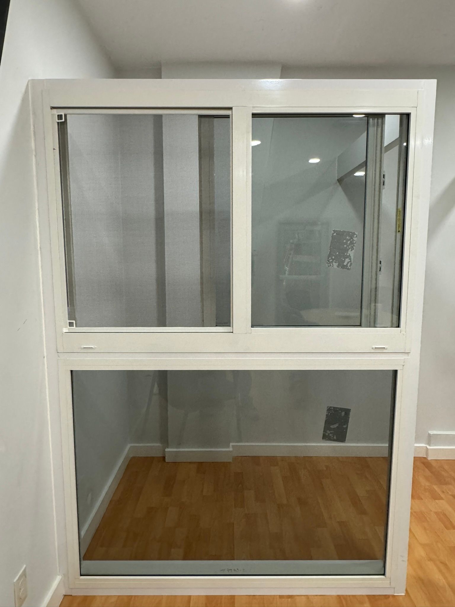 Horizontal Roller on top of a Picture Window