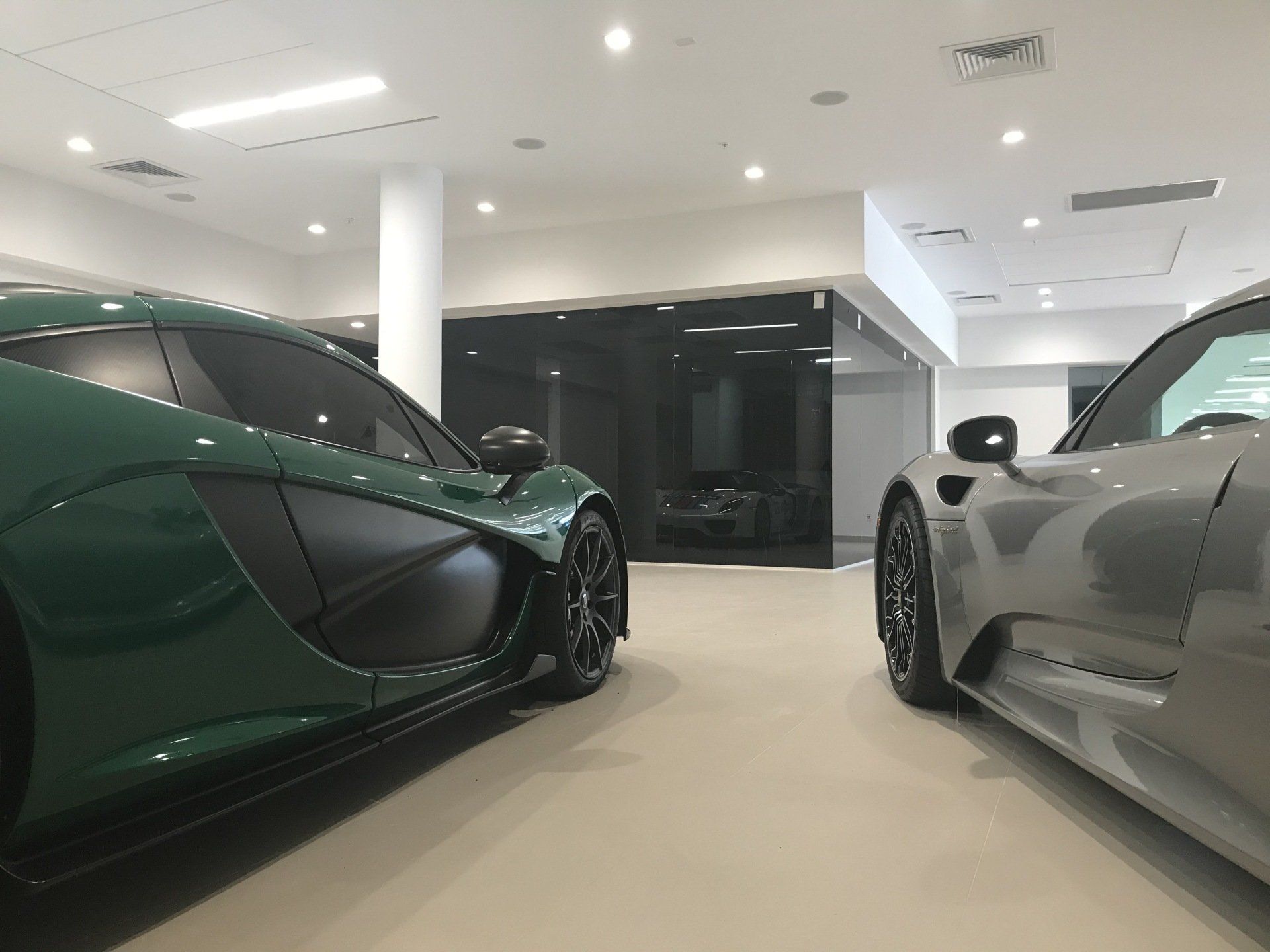 Ferrari Dealership Ft Lauderdale FL. 