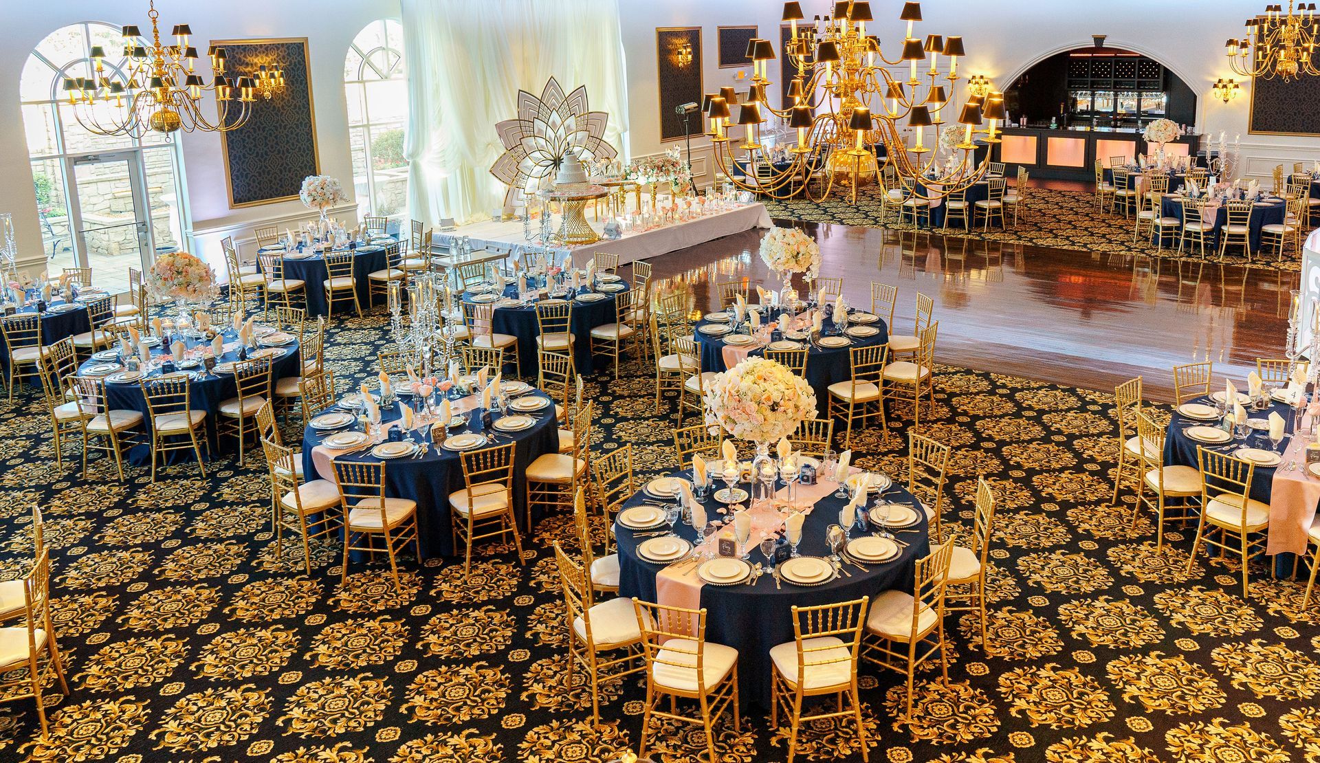 Navy and Light Pink Wedding Decor