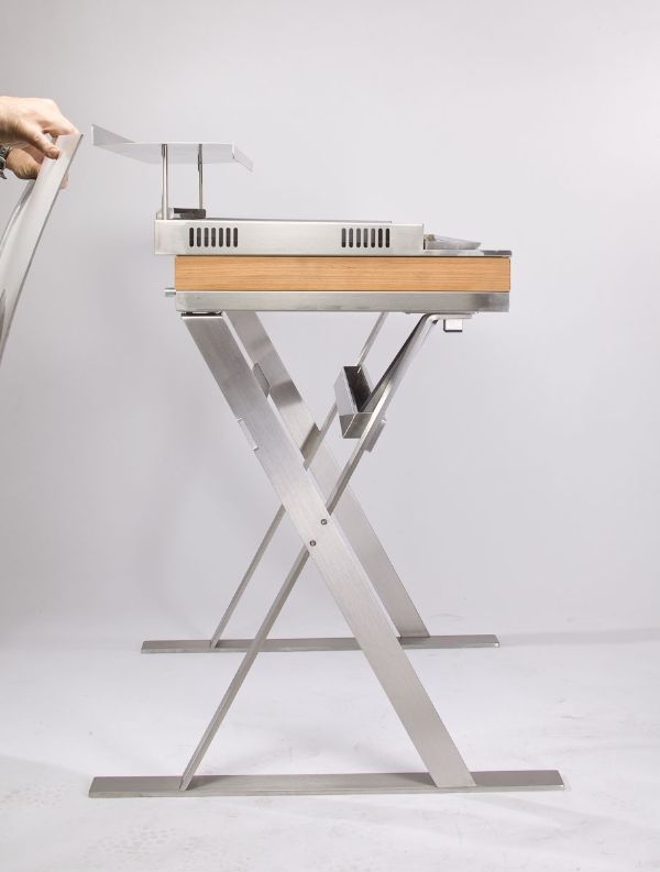 Tavolino vista laterale