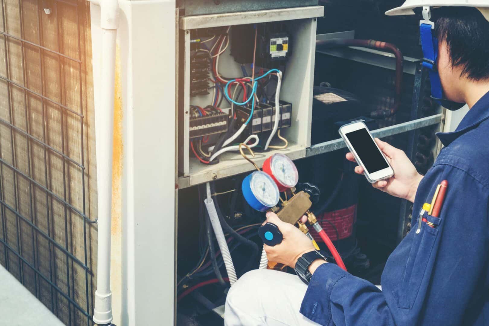 Choosing the Right HVAC Service Contractor
