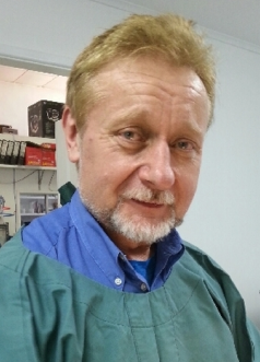 Dr. Eric E Broad — Caboolture, QLD — Eric Broad & Associates Veterinary Surgeon