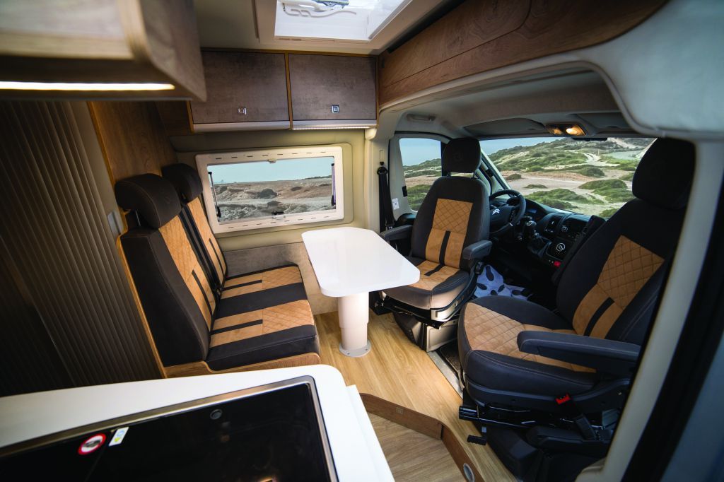 Apollo Innenausstattung