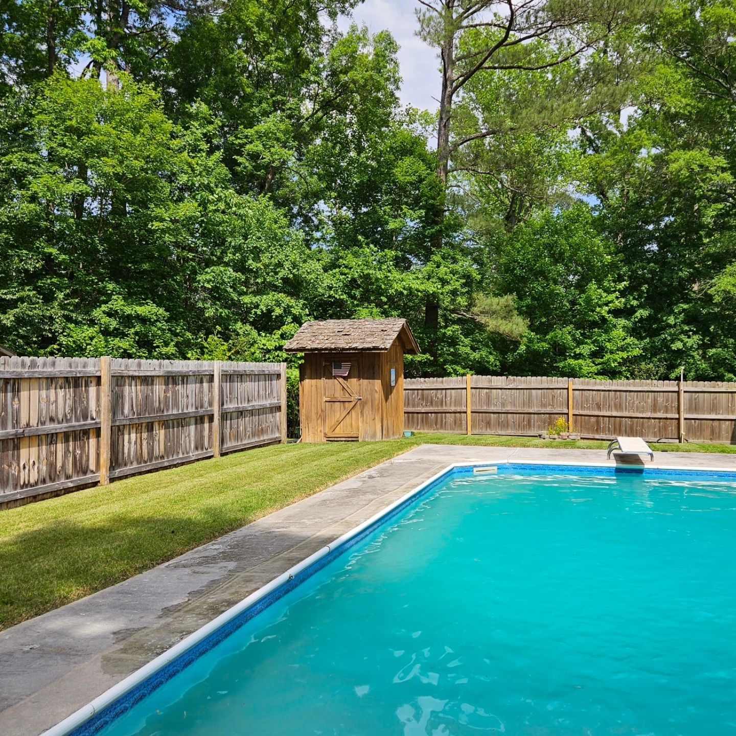 Hamilton Landscaping, Lafayette GA, Winwood Forest LaFayette GA, Rock Spring GA, Chickamauga GA, Fairview GA, Rossville GA, White Oak GA, Lakeview GA, East Ridge TN, Ridgeside TN, Chattanooga TN, St Elmo Chattanooga TN, East Brainerd Chattanooga TN, East Lake Chattanooga TN, North Chattanooga Chattanooga TN, Hill City Chattanooga TN, Piney Woods Chattanooga TN, Highland Park Chattanooga TN, Ooltewah TN, Collegedale TN, Landscape Design, Landscape Designer Near Me, Landscaping Company Near Me, Residential Landscaping, Landscape Maintenance, Mowing, Mulch Bed, Retaining Wall Installation, Retaining Wall Repair, Patio Installation, Patio Repair, Sidewalk Installation, Sidewalk Repair, Shrub Trimming, Fertilization, Sod Installation, Irrigation Installation, Planting, Seeding, Edging, Paver Installation, Pressure Washing Patios, Lafayette Landscape Design, Rock Spring Landscape Design, Chickamauga Landscape Design, Fairview Landscape Design, Rossville Landscape Design, White Oak Landscape Design, Lakeview Landscape Design, East Ridge Landscape Design, Ridgeside Landscape Design, Chattanooga Landscape Design, Ooltewah Landscape Design, Collegedale Landscape Design