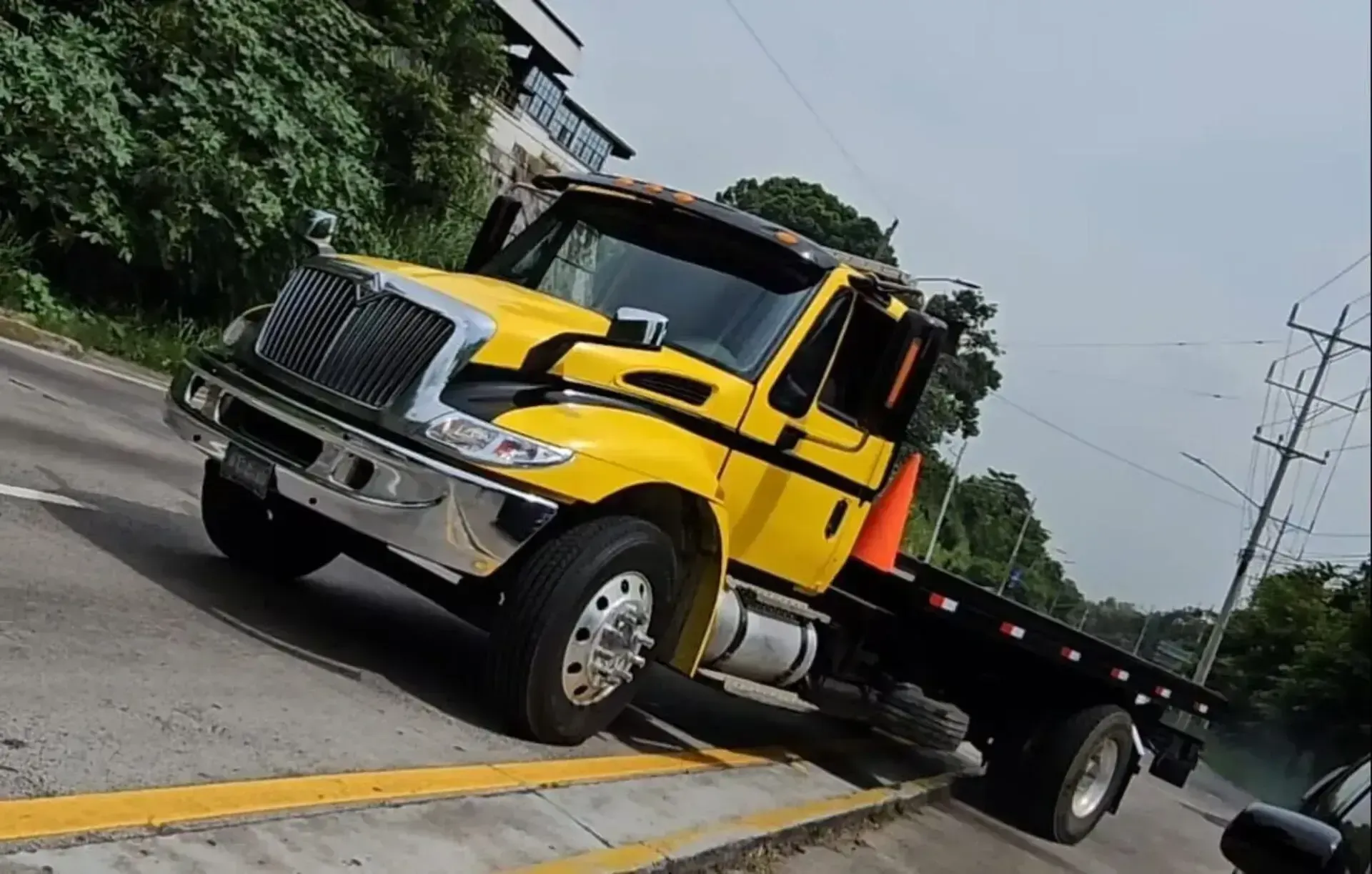 Grúas El Salvador 24 Horas