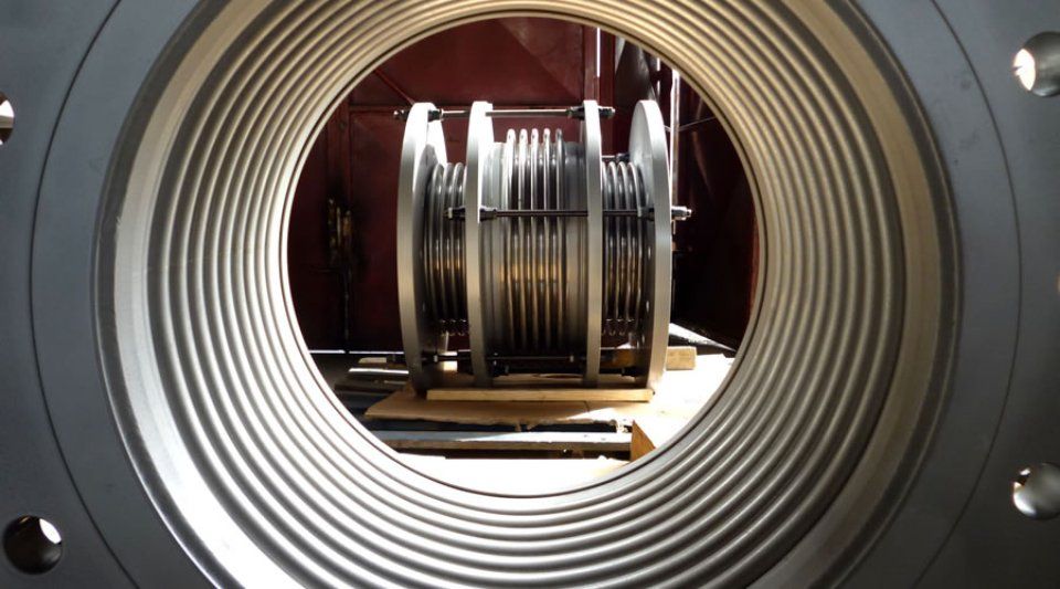 Expansion joint