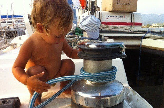 la Barca a Vela è il Luogo Ideale per i Bambini