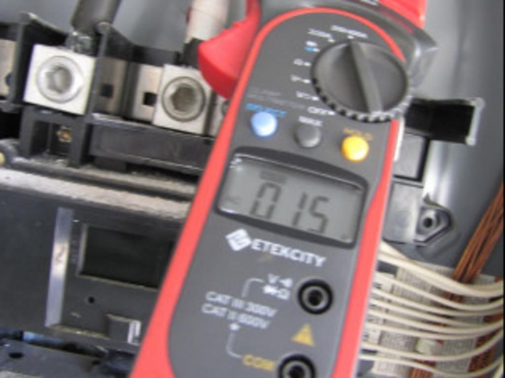 A meter that has the number 0.15 on it