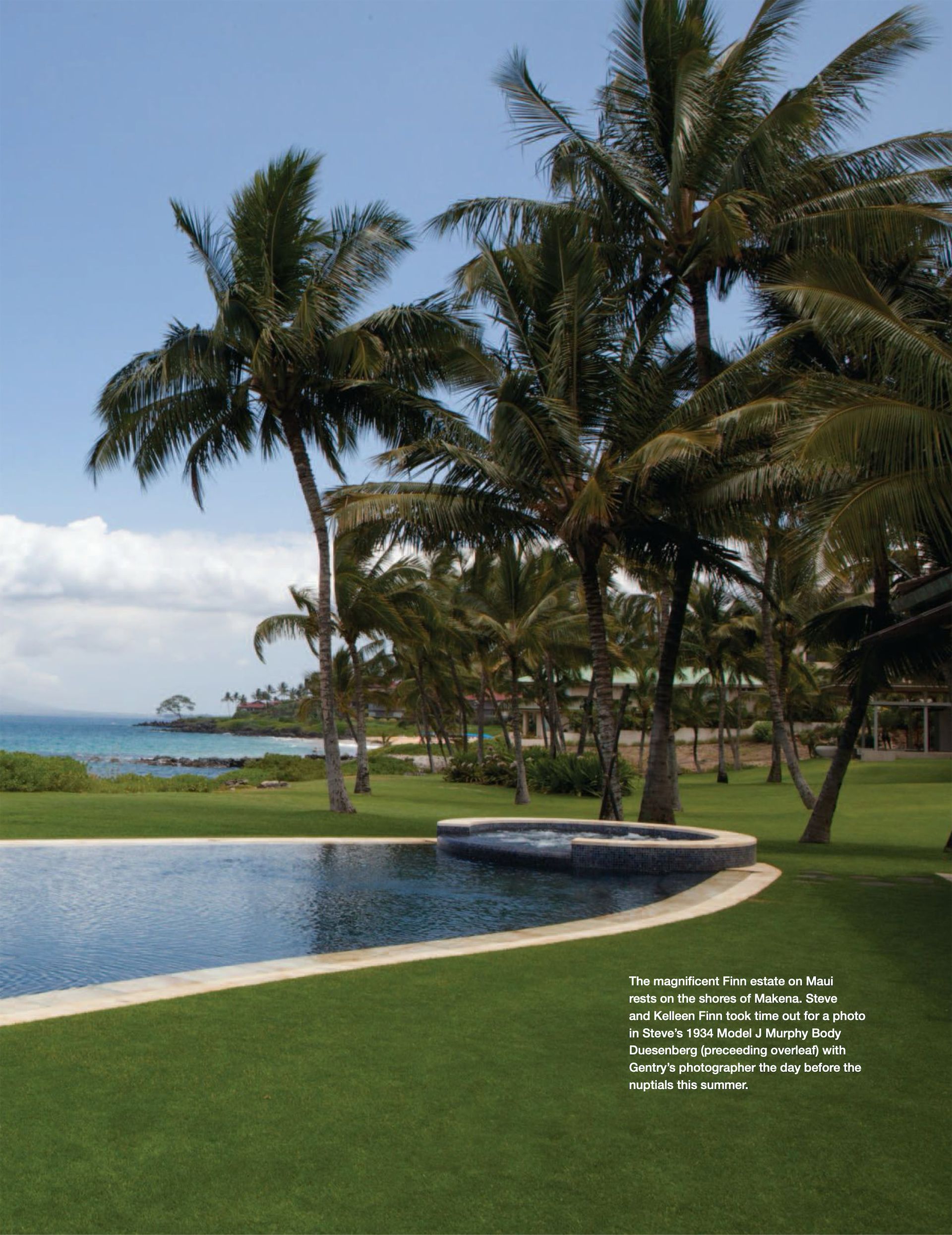 The Makena Waterfront Estate swimming pool with the ocean in the background in an excerpt from a magazine called Gentry Home.