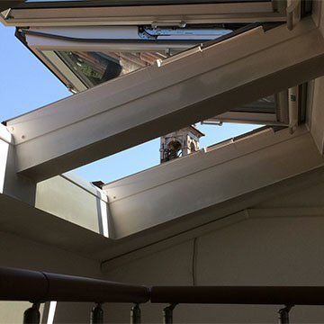 installazione di un lucernario