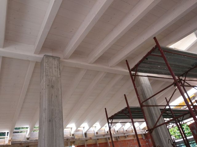 copertura in legno dall'interno