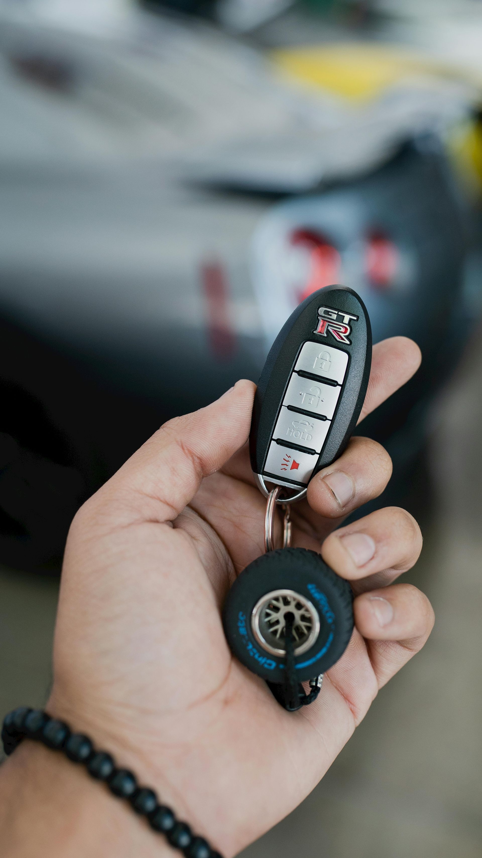 Remote start key fob for vehicle starter system
