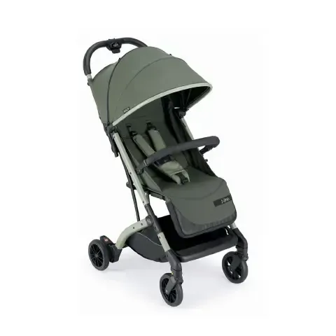 Un passeggino verde con una capottina su uno sfondo bianco.