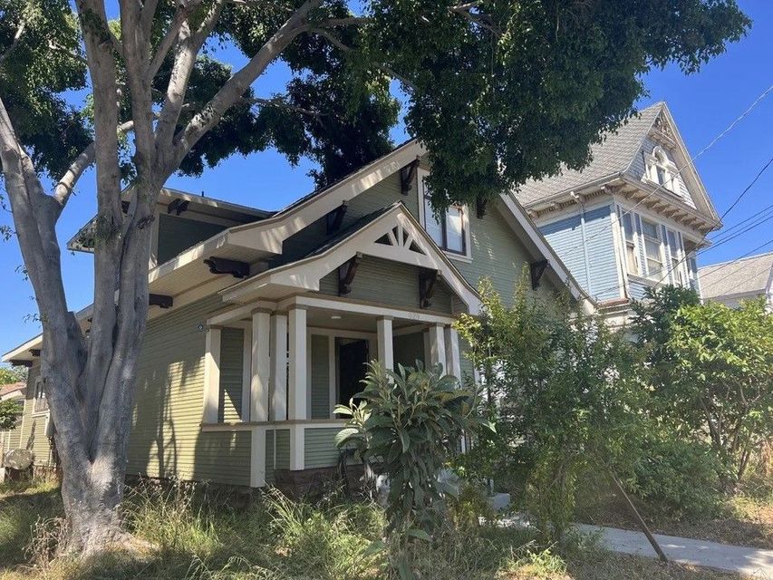 USC off-campus student housing