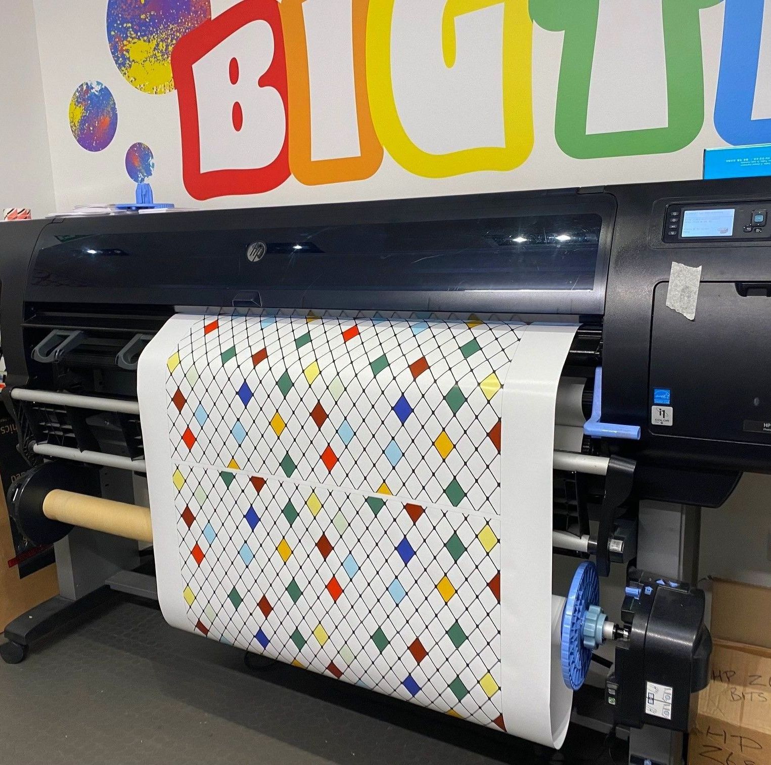 Large - London Vinyl Printing, Cut Vinyl Printing, Menu Printing, Large Format Printing, Instant Print W1, Commercial Printing