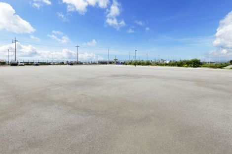 Parking lot pour