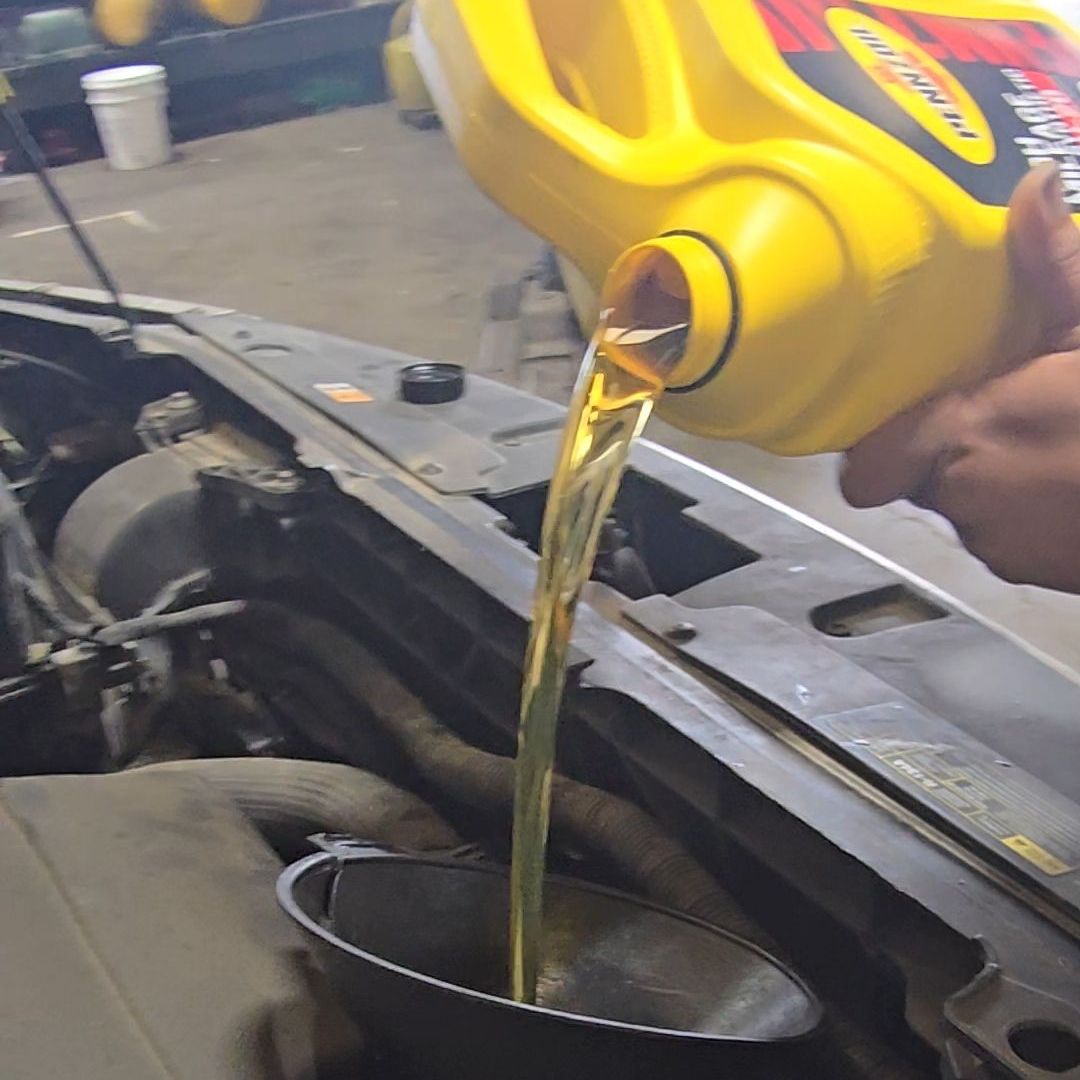 Oil Change in Arlington, TX | Advanced Tire & Auto Service