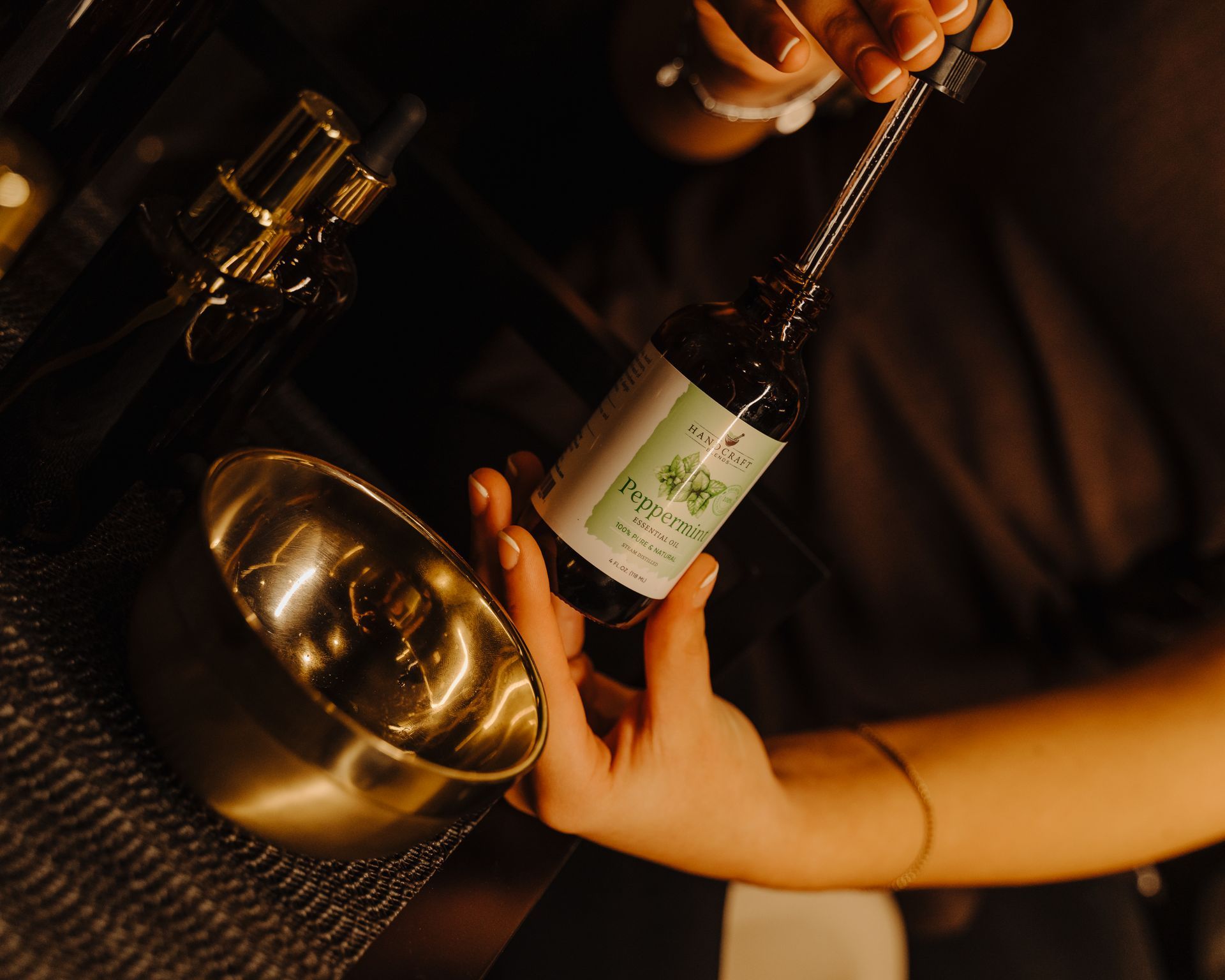 aromatherapy with peppermint oil