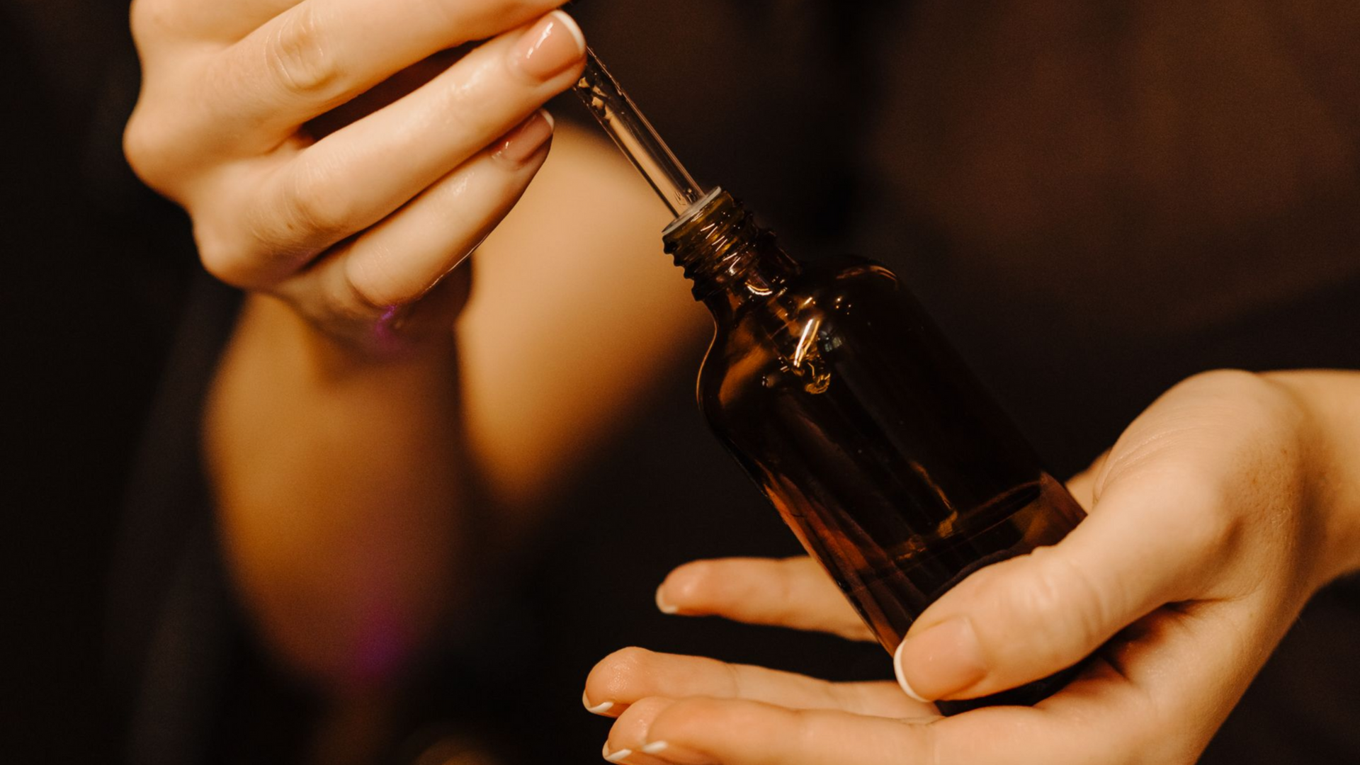 essential oils for aromatherapy in a Swedish massage at Aurah spa in Prestwick, Ayrshire