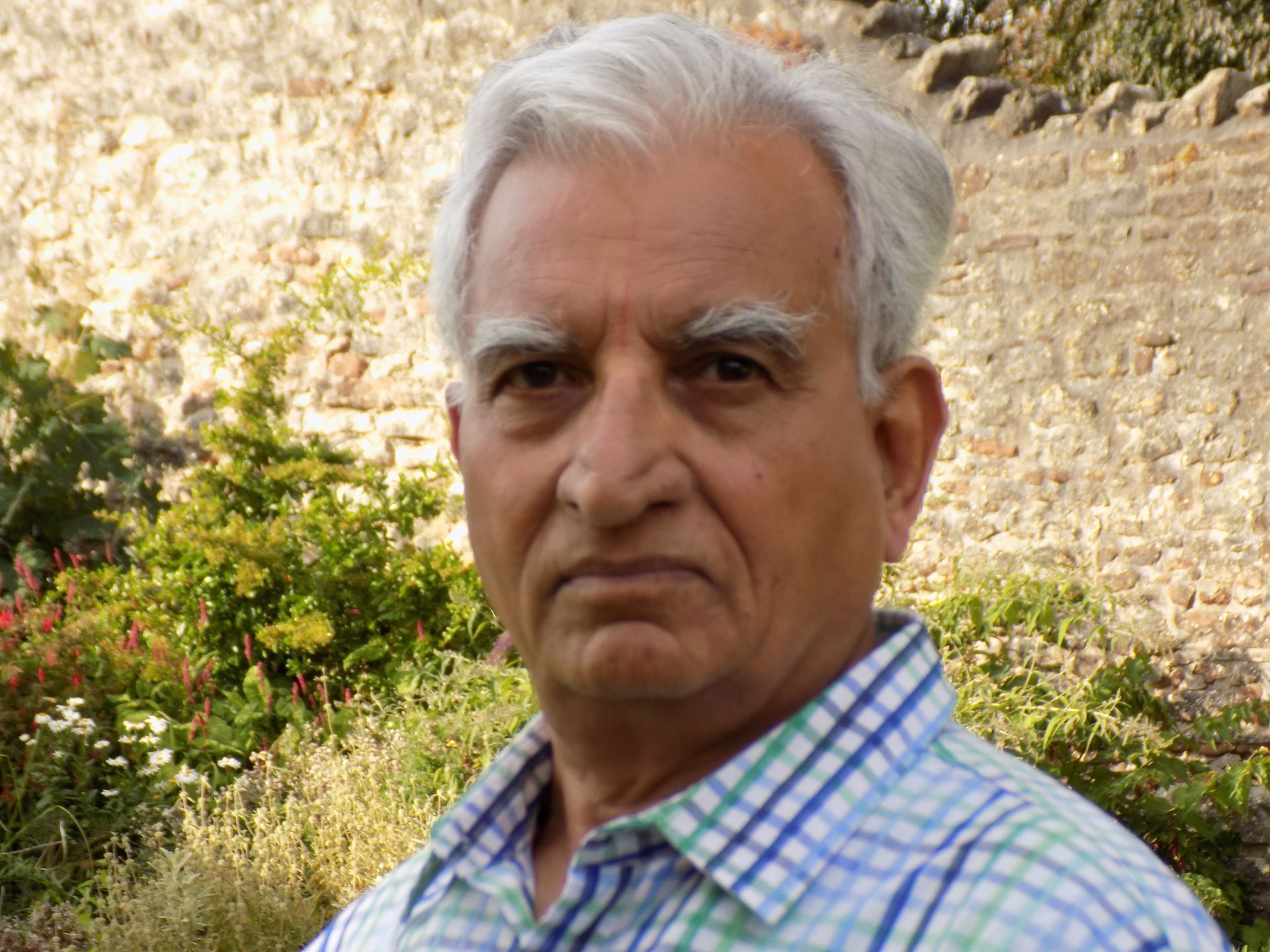 Yoga teacher Sribhyasham