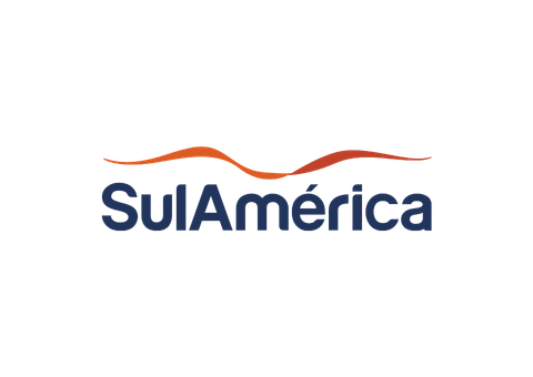 Logotipo da SulAmérica com texto azul e uma onda laranja acima.