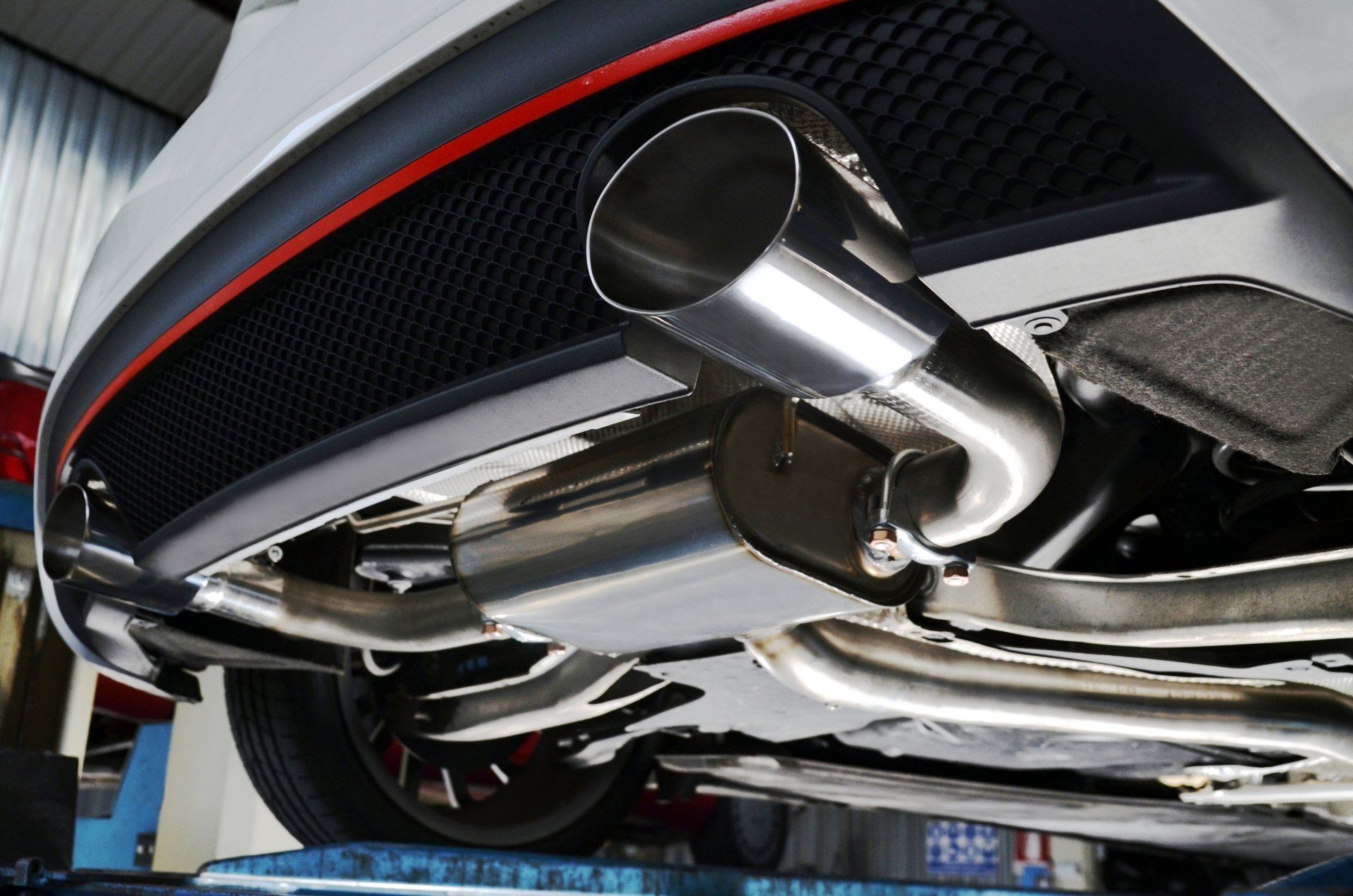 Double Car Exhaust Pipe Chromed Made of Stainless Steel