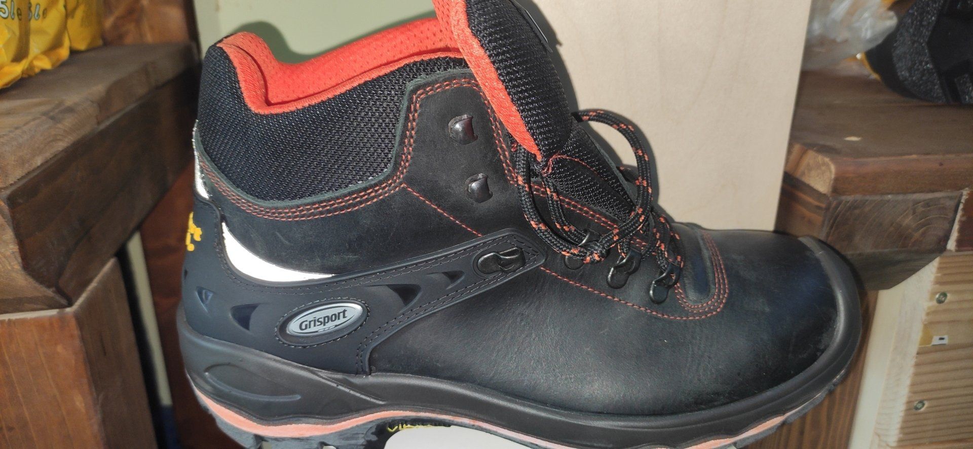 GRISPORT MARMOLADA S3 HRO HI SRC 72003LD42. SCARPA INFORTUNISTICA
