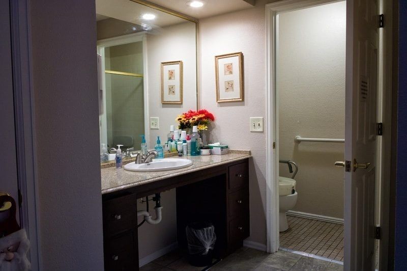 assisted living englewood