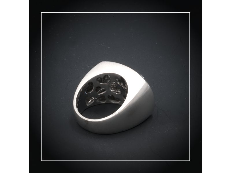 Anello d'acciaio - gioielleria artigianale a Roma