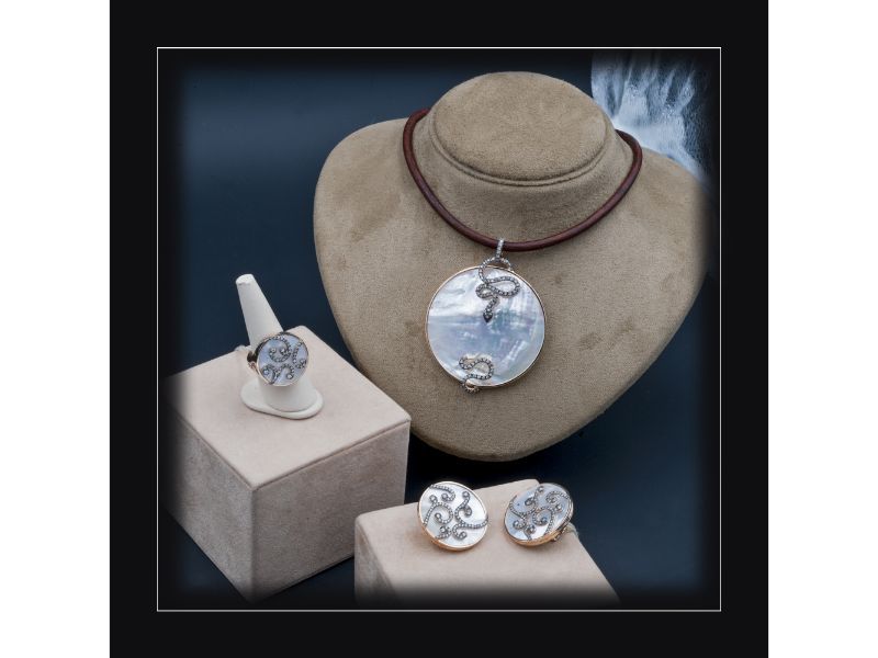 Parure azzurra - gioielleria artigianale a Roma