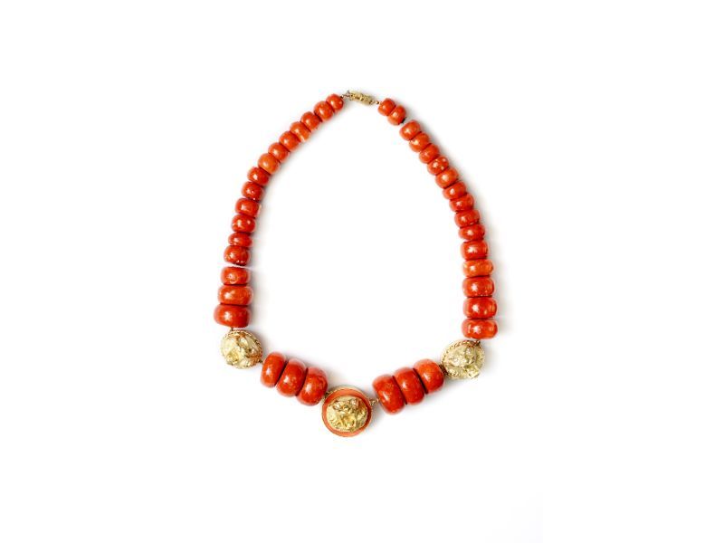 Collana di pietre rosse - gioielleria artigianale a Roma