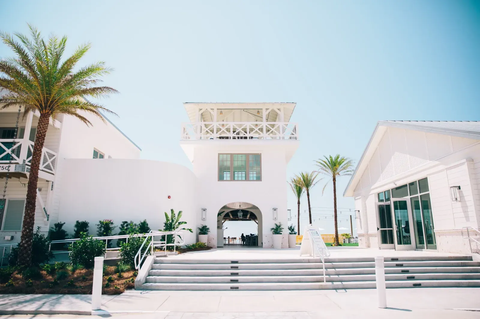 CoastAL Restaurant - Orange Beach