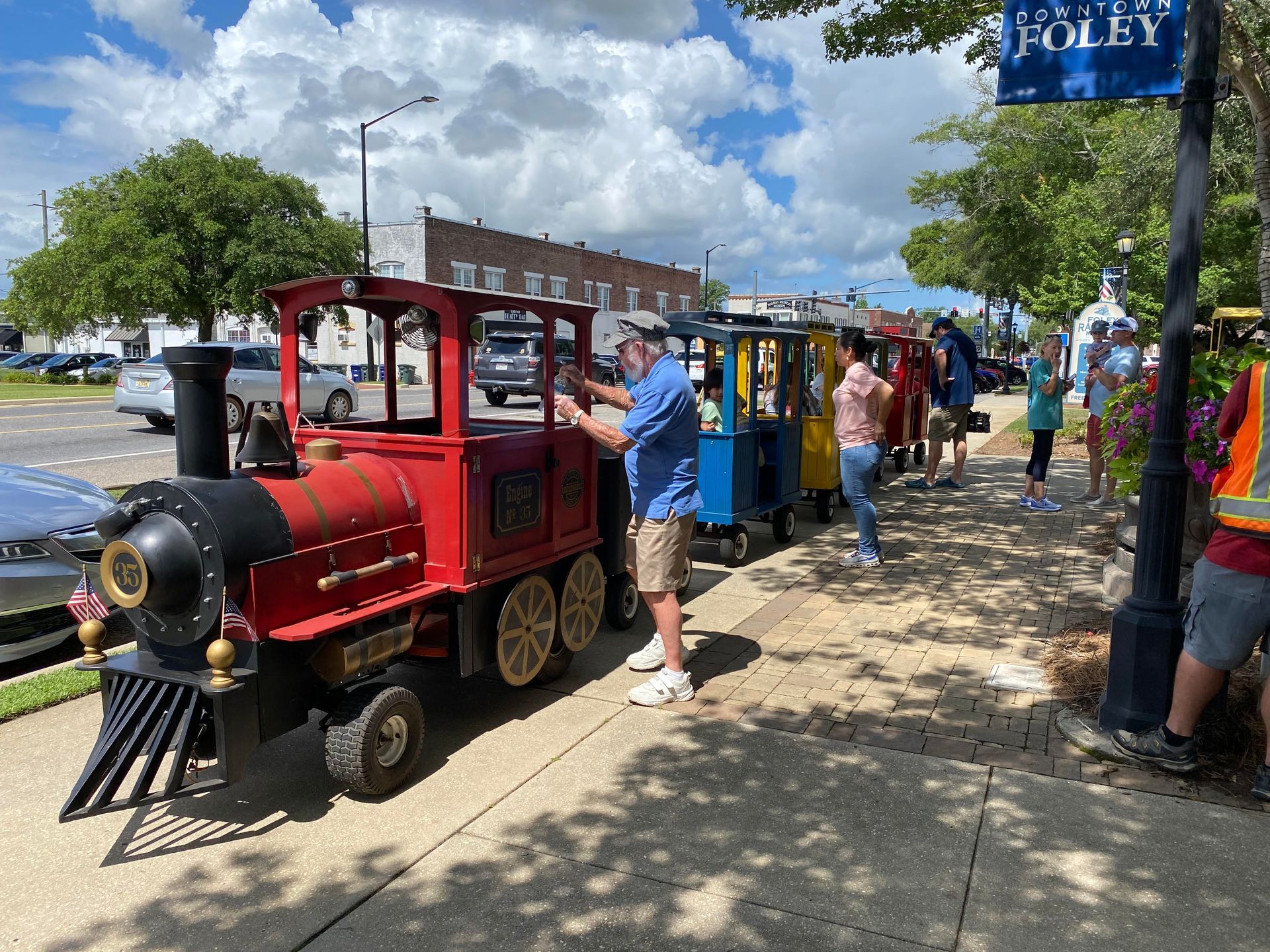 Foley Train Adds Mardi Gras Holiday Rides