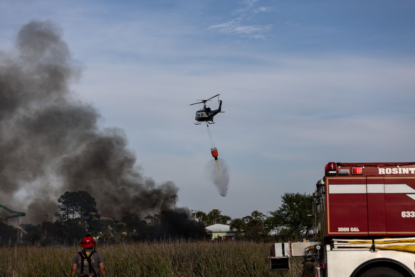 Chris Daniels was on the scene, documenting the firefighting efforts.