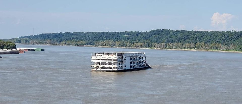glory of rome riverboat casino