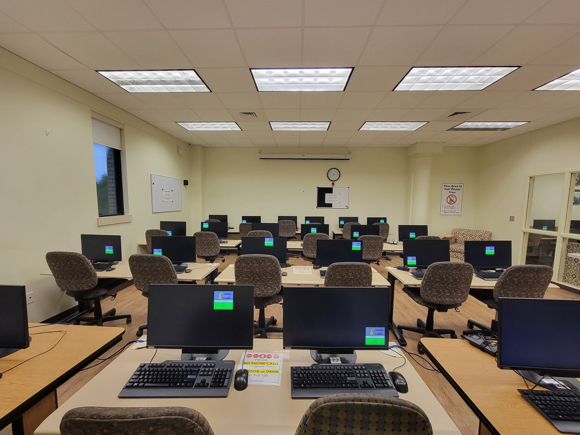 Foley Public Library Expands Free Computer Training Programs for Community