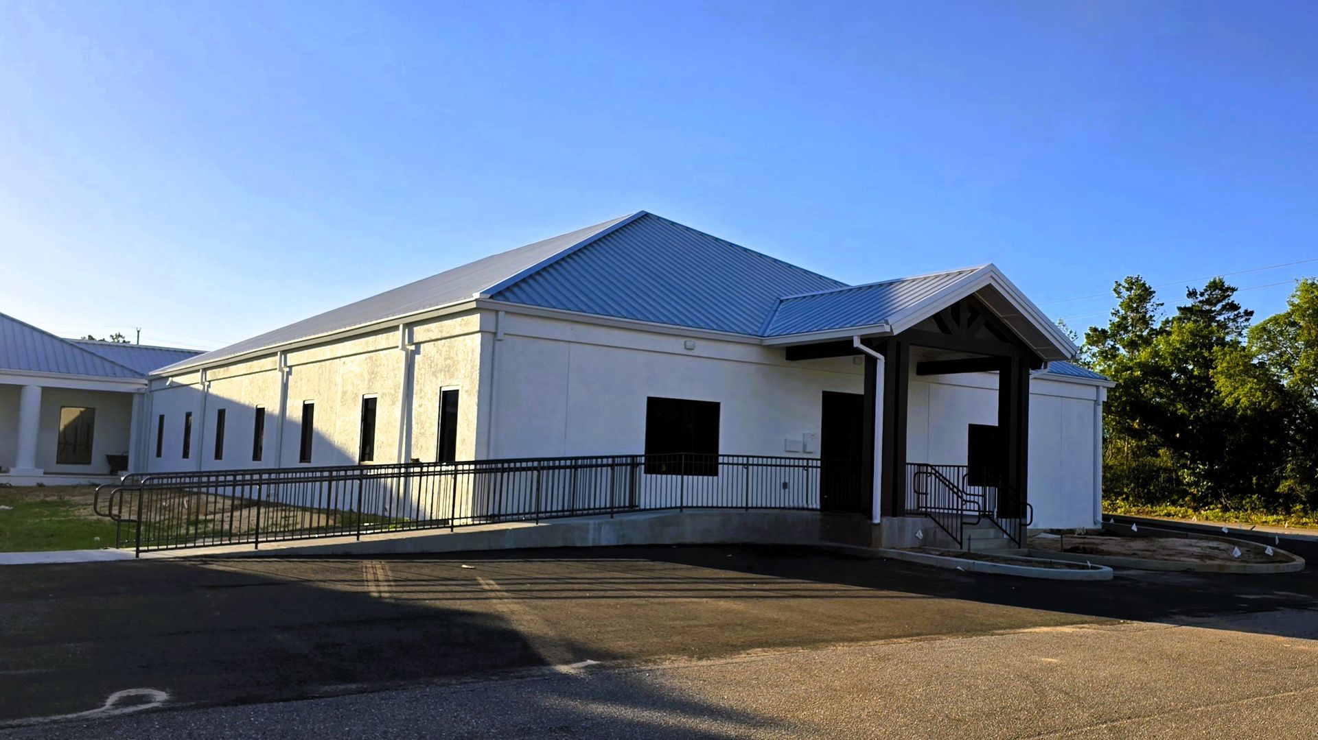 Orange Beach Finance Dept. building - Photo by R. Ken Cooper