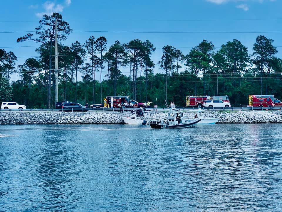 Boat crash in the Intracoastal Waterway between Orange Beach and Gulf Shores