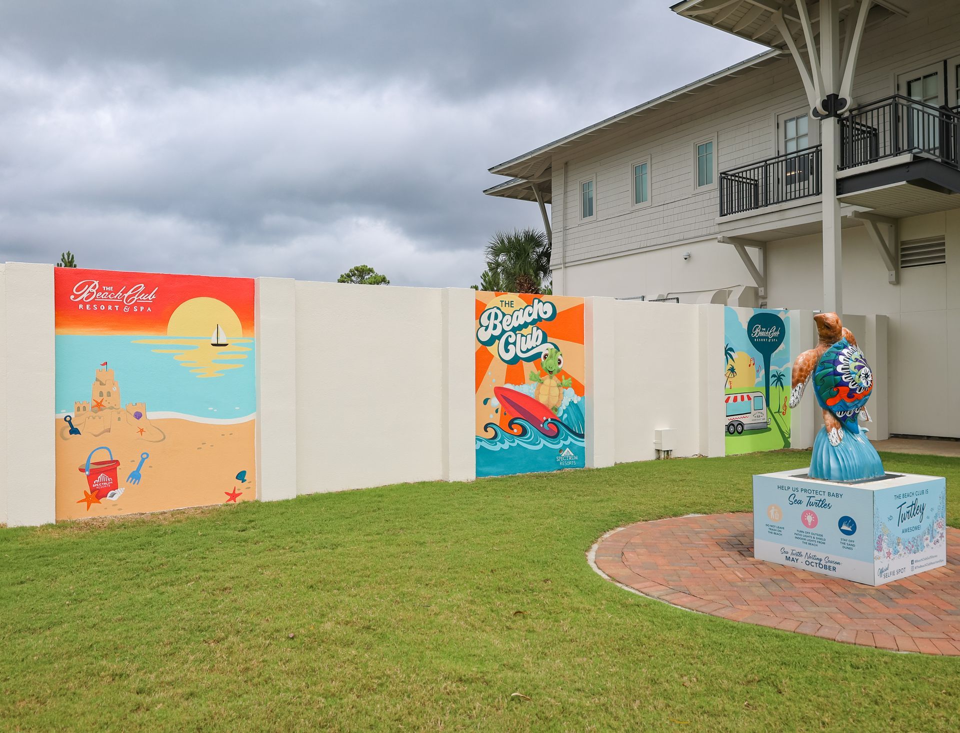 Swiger Brothers Creating Murals on the Gulf Coast