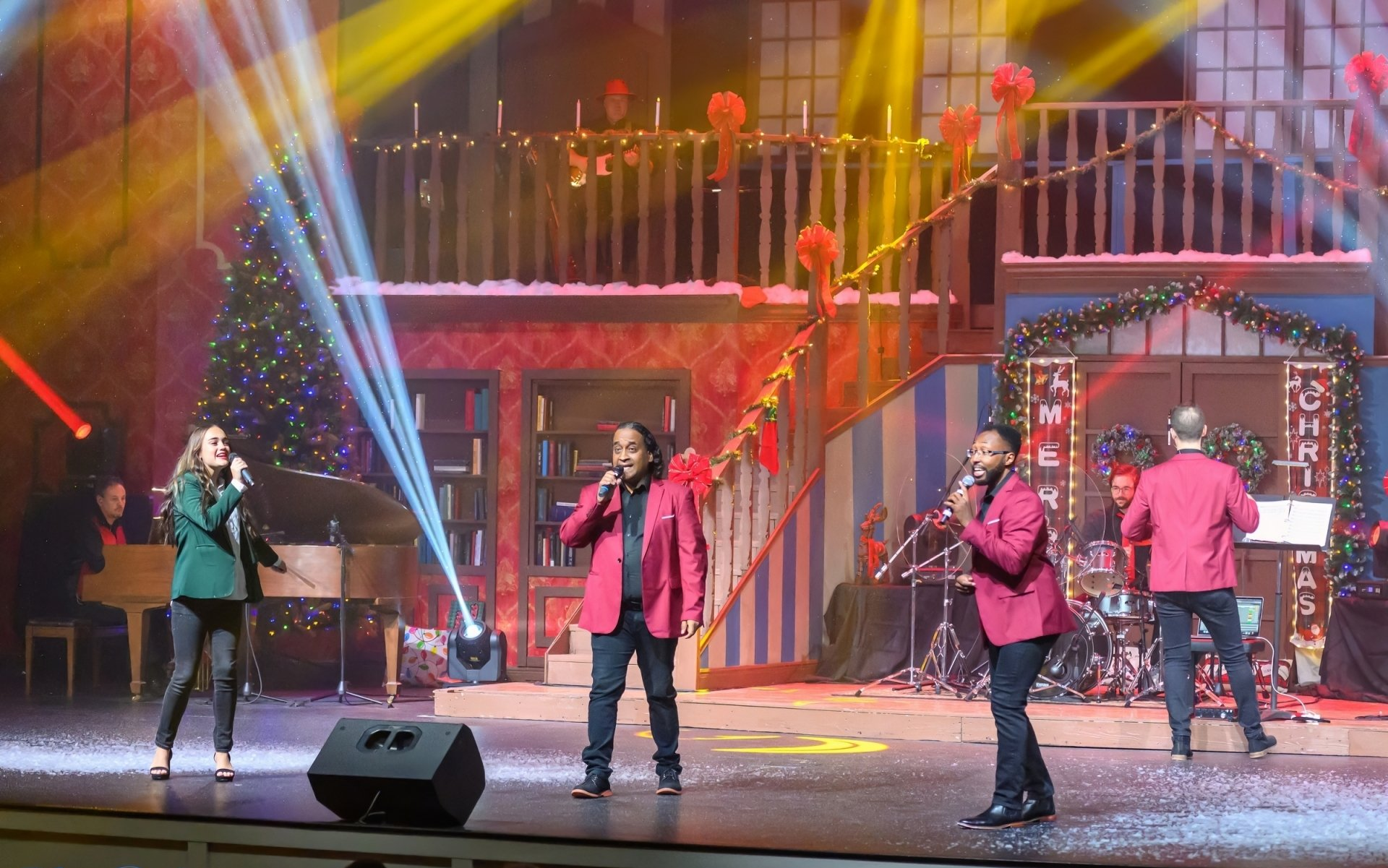 Visions of Christmas Photo by Brent Williams, Wolf Bay Media