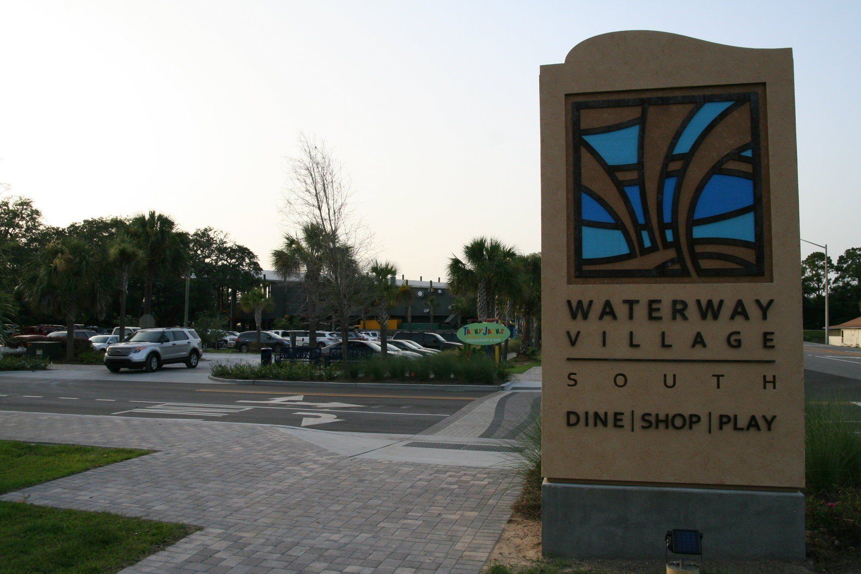 Gulf Shores Approves Parking Study to Tackle Growth in Waterway Village