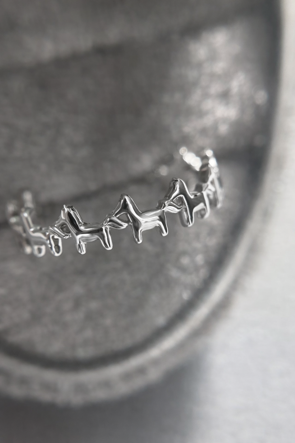 馬九行久「うまくいく」-馬年幸運戒