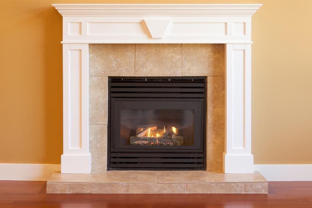 A Room With An Indoor Fireplace In Nashville, TN