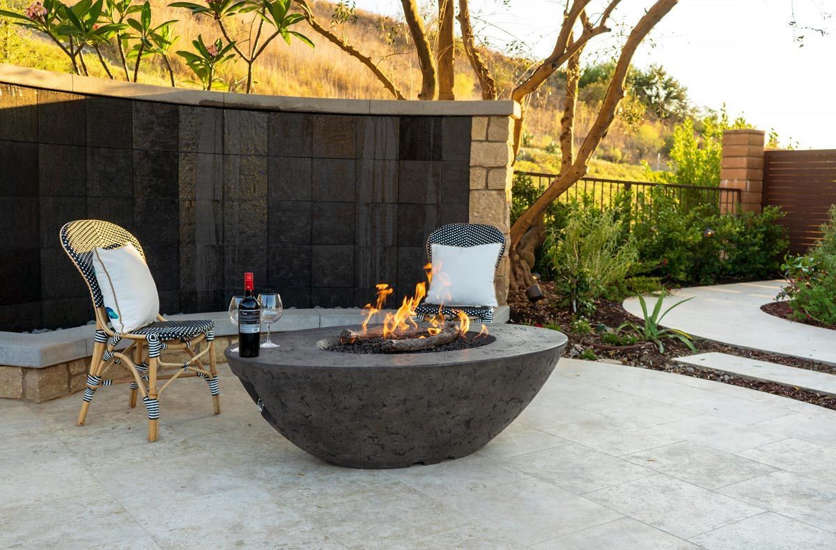 American Fyre Designs Calais Oval Firetable