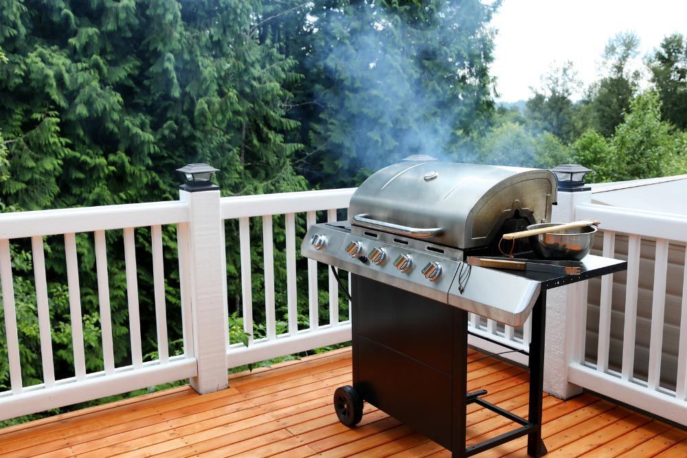 Doing Barbeque Outdoors In Nashville, TN