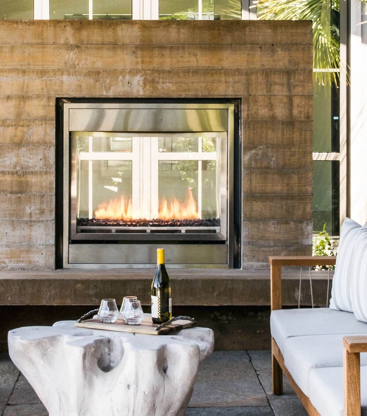 Montigo Fireplaces HL38SVO See Through Outdoor Fireplace