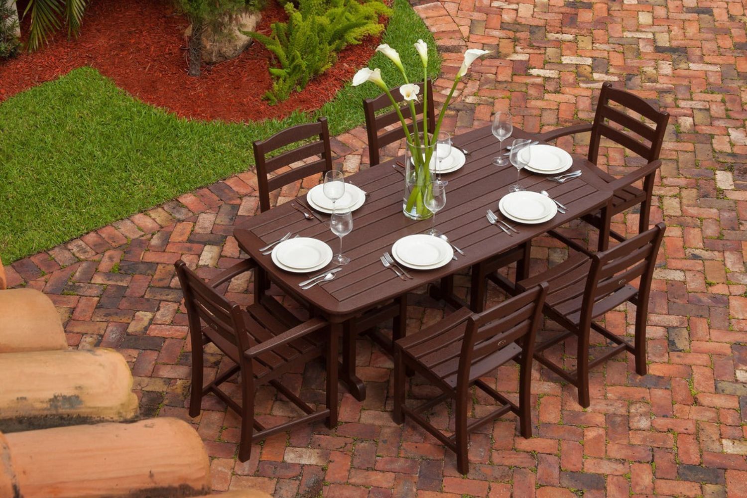 Polywood La Casa Cafe Collection