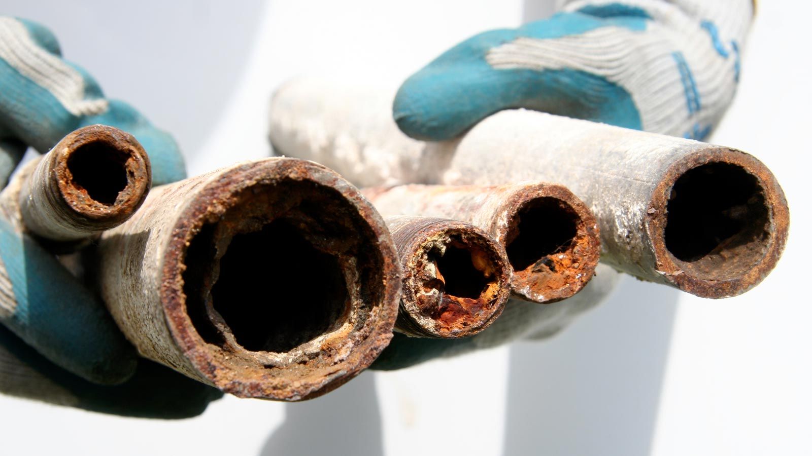 Removing Calcium Buildup up from Pipes