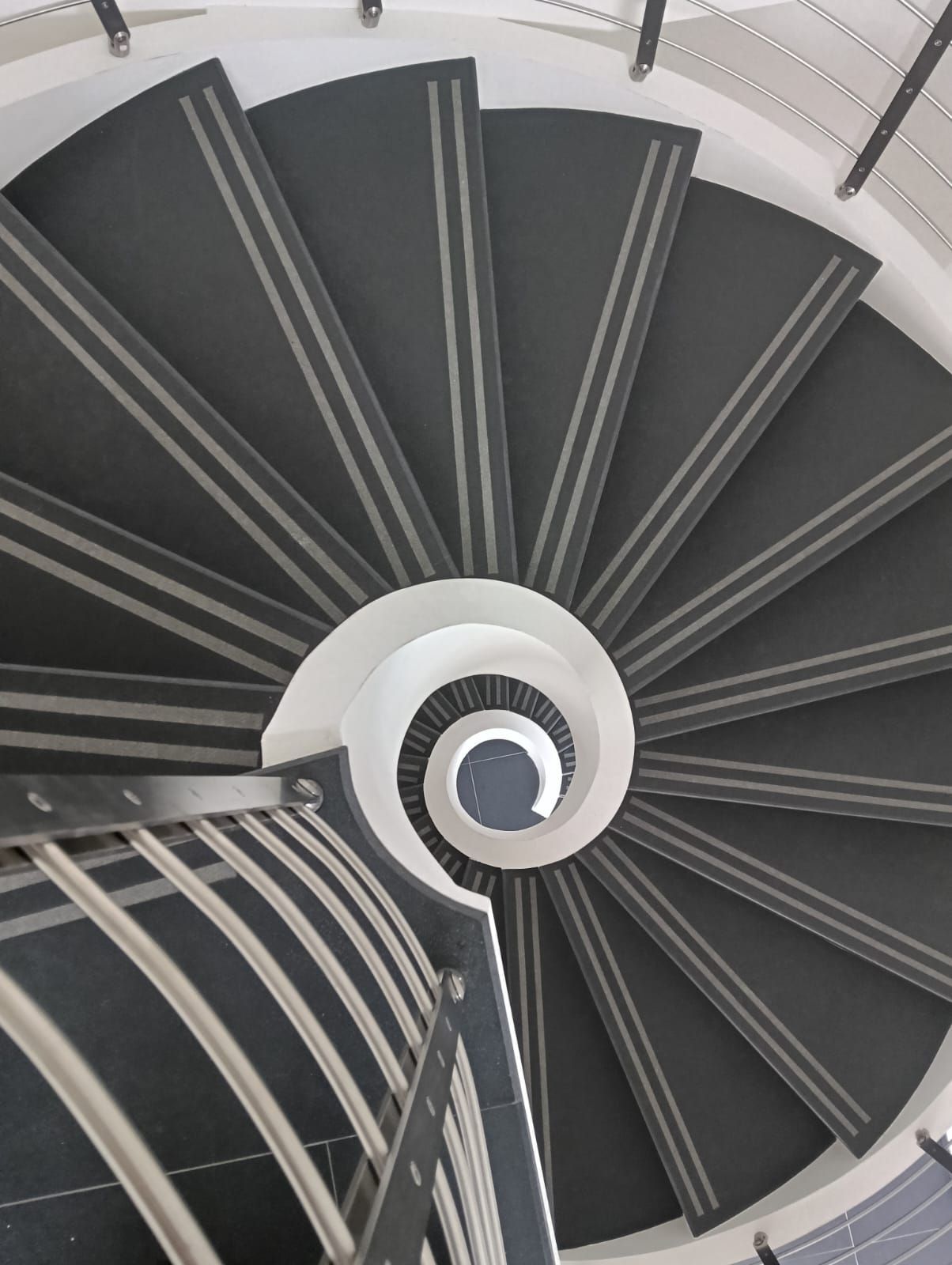 scala elicoidale parma