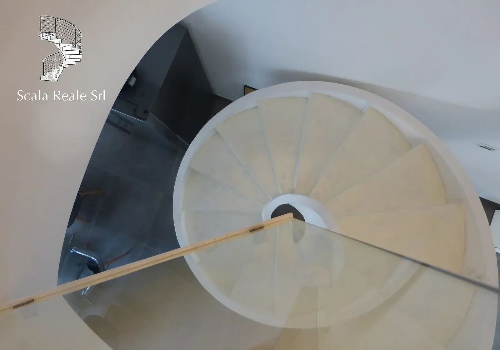 scala a chiocciola ferrara